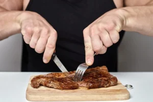 an thit bo co bi seo loi khong